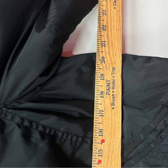 Mens Rocawear Classic Black Zip Front Pocket Puffer Jacket Coat Size M - Picture 10 of 16